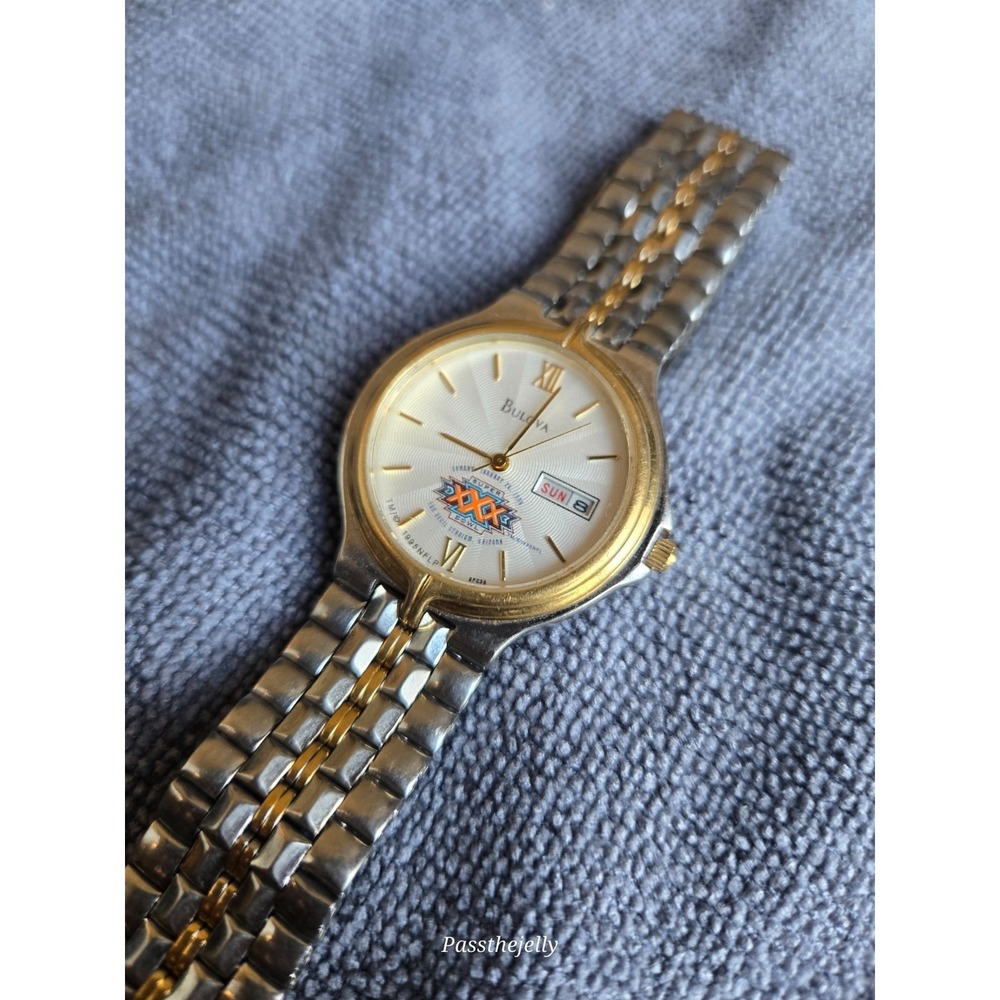 Vtg Bulova Watch Super Bowl 30 XXX NFL 1996 Dallas Cowboys Day Date Two Tone